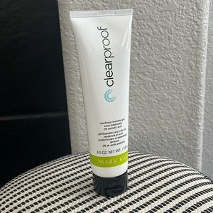 Mary Kay, clear proof clarifying cleansing gel NWOB